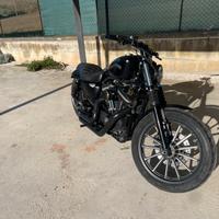 Harley Davidson Sportster 883