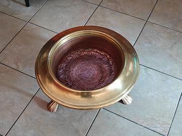 Bracere in ottone antico 46 x 22cm