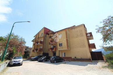 4 LOCALI A CASAL VELINO