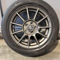 Cerchi  in lega fiat  completi di gomme