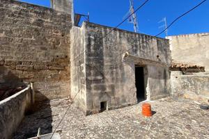 Appartamento di 200 m² con più di 5 locali a Cinis