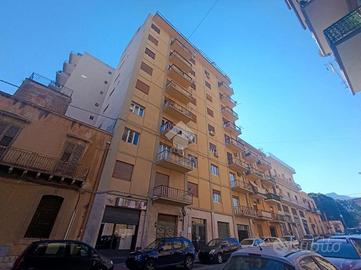 5 LOCALI A TERMINI IMERESE