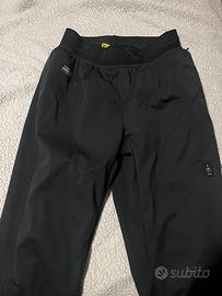 Pantaloni riscaldati macna