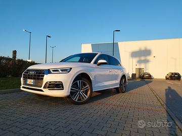 Audi Q5 S LINE