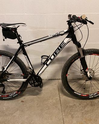 MTB CUBE mountain bike Acid bici 26