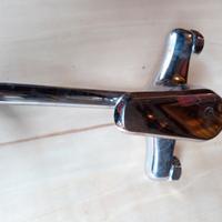 rubinetto a muro per lavello 