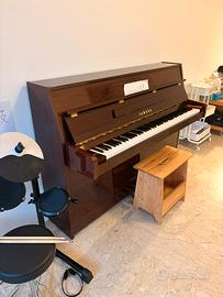 Pianoforte Verticale Yamaha C108N