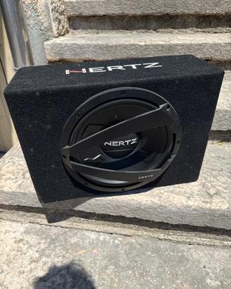 Subwoofer in cassa Hertz