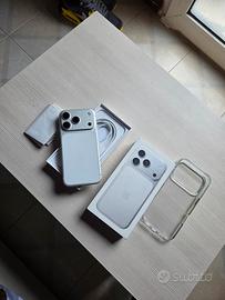 iPhone 17 pro normale 512GB silver come nuovo 