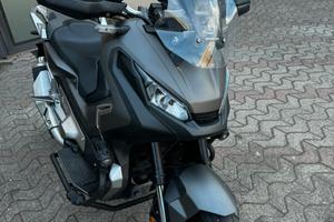 XADV 750 del 2019