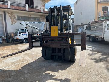 Carrello elevatore 30 quintali