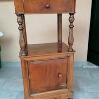 Comodino 
