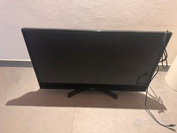 TV Panasonic 32" LED - Modello TX-32E303E