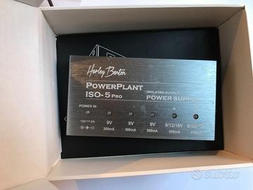 Powerplant  a 5 uscite + borsa e stand per pedali