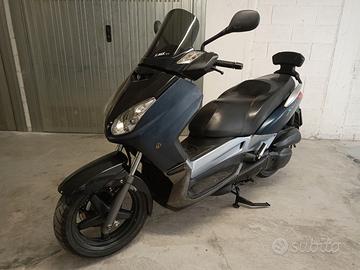 YAMAHA X-Max 125 (2008)
