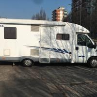 Mclouis 2.8 JTD CLIMA + FRIGO ALTO