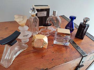 Bottiglie profumo vuote