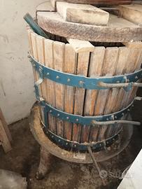 torchio idraulico per vendemmia