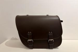 Borsa artigianale con staffa sx Guzzi v7 special