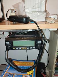 radio professionali icom e yaesu