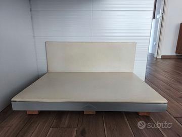 Cuccia artigianale per cani grandi