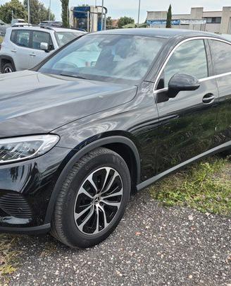Mercedes-Benz glc coupé 220d