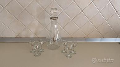 Bottiglia piu set di 6 bicchierini con placca lami