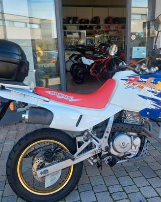 Honda NX 650 Dominator