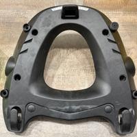 Bauletto Givi V46 con Piastra