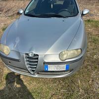 Alfa Romeo 147 per ricambi