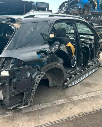SCOCCA LATERALE, TETTO, PUNTE ,TAGLIATA MERCEDES G