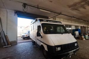 Camper MOBILVETTA MOTORHOME YACHT 60 td 2500