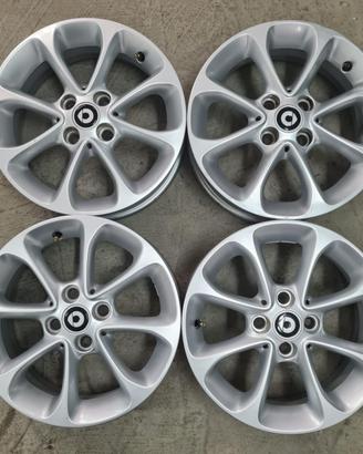 4 Cerchi da 15' in Lega - Smart - For Two Four 453