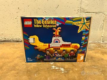 Lego 21306 The Beatles Yellow Submarine