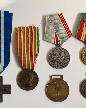 Lotto medaglie militari e civili italia e urss