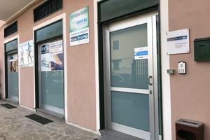 Stanza per medici in studio poli-specialistico