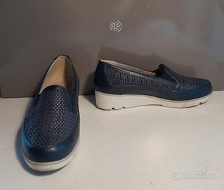 Mocassini donna similpelle  blu  misura 37