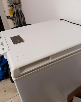 freezer a pozzetto 