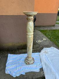 Colonna in Onice