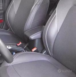 Ford Fiesta 2020 bracciolo,clima,bocchette