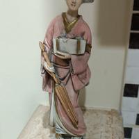 Statuina Geisha Cinese in ceramica dipinta a mano