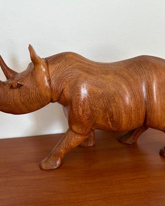 Statua in legno