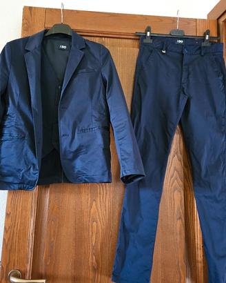 Completo bambino blu tre pezzi 