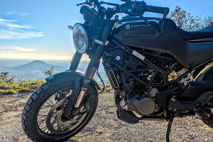 Husqvarna Svartpilen 125 - 2023