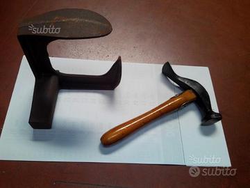 Martello e treppiede per calzolaio e fai da te