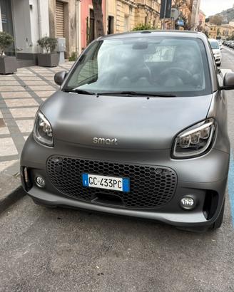 Smart fortwo 3 s. EQ cabrio suitegrey (4,6KW)