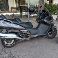 Honda silver wing 400