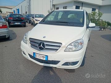 Mercedes-benz B 180 CDI