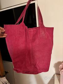 Borsa in vera pelle scamosciata