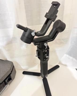 DJI Ronin-SC a 3 Assi